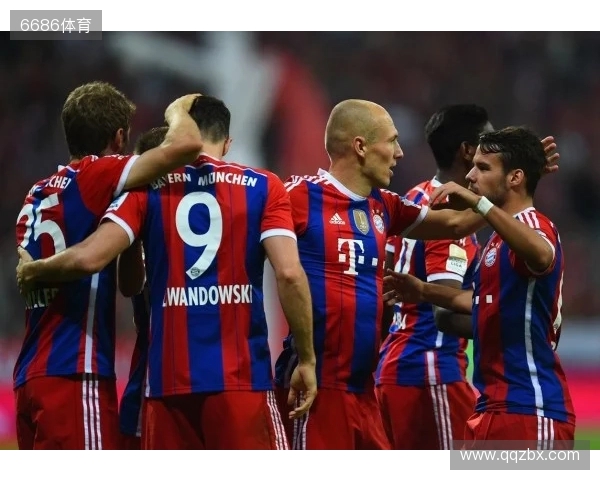 穆勒Ins庆祝季后赛开门红：这只是个开始，体育场的氛围真棒